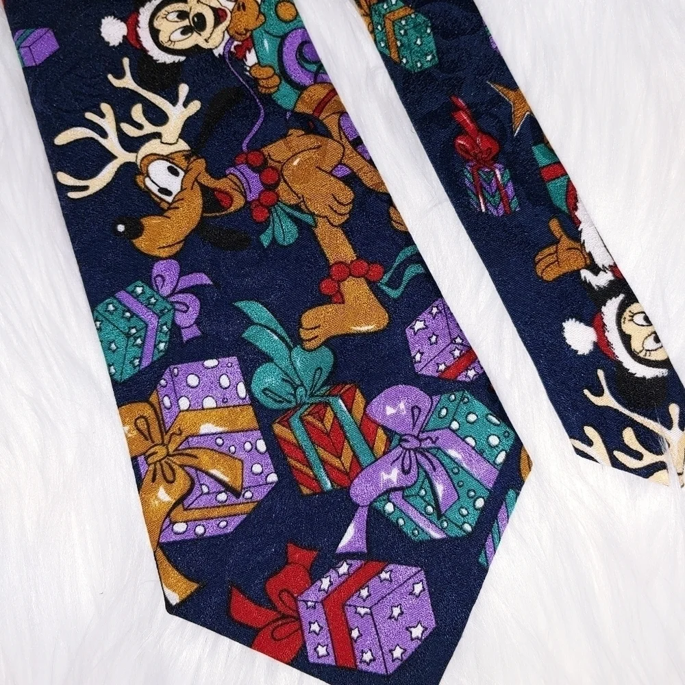 Vintage Mickey Mouse Goofy Christmas Tie 58